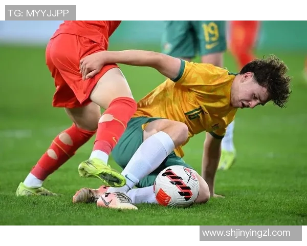 足球明星换球服精彩瞬间全景展示与背后故事揭秘